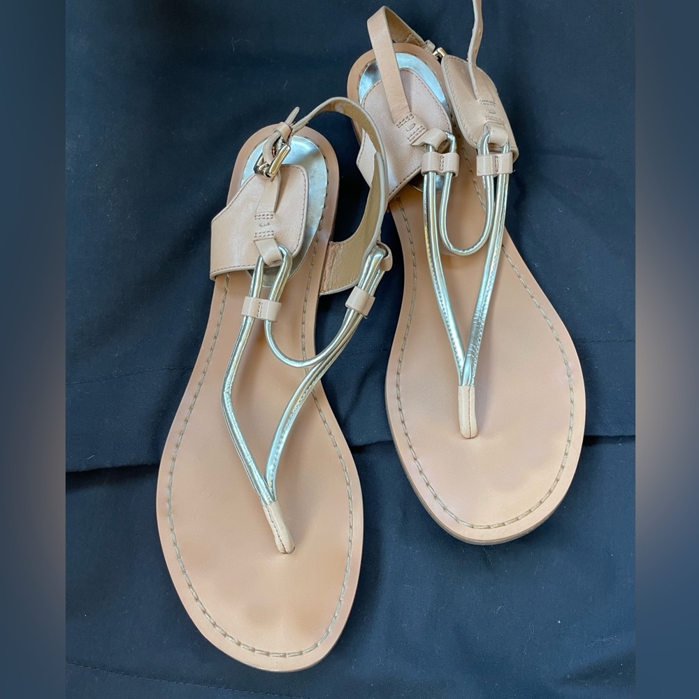 Coach “Cassandra” Leather Tan Straps Metallic Accents Sandals 9.5B US 39.5 EU